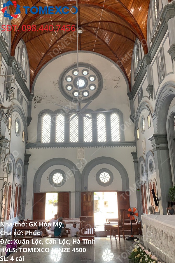 Hoàn thiện lắp đặt quạt trần công nghiệp cho nhà thờ tại Hà Tĩnh