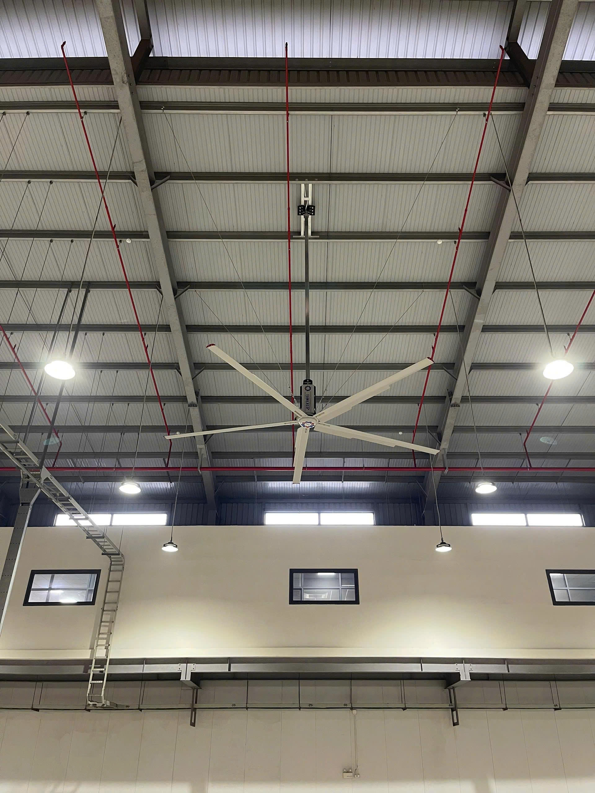 ảnh hvls nhà xưởng1